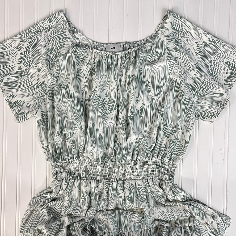 Coastal cowgirl midi dress size 3X green and white stretch waist flowy
